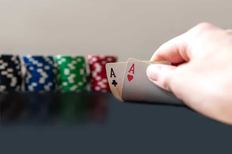 Common mistakes to avoid when playing poker