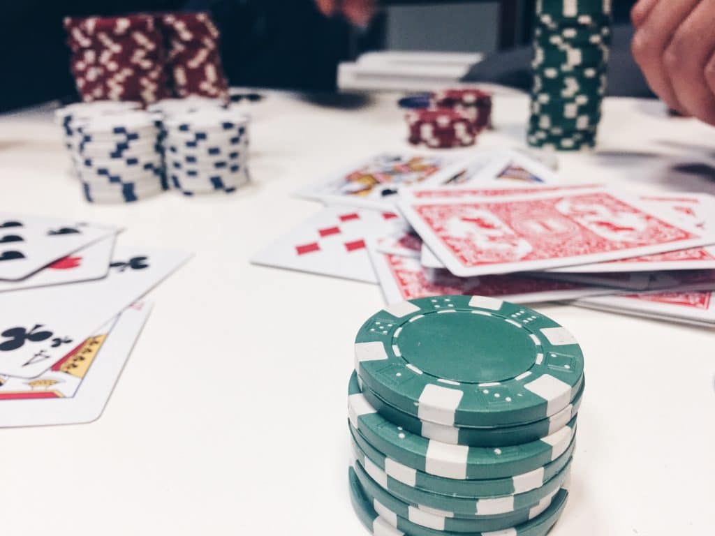 Common mistakes to avoid when playing poker